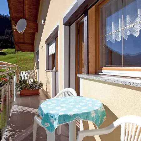 Spacious In Kappl Near The Area Feriehus See